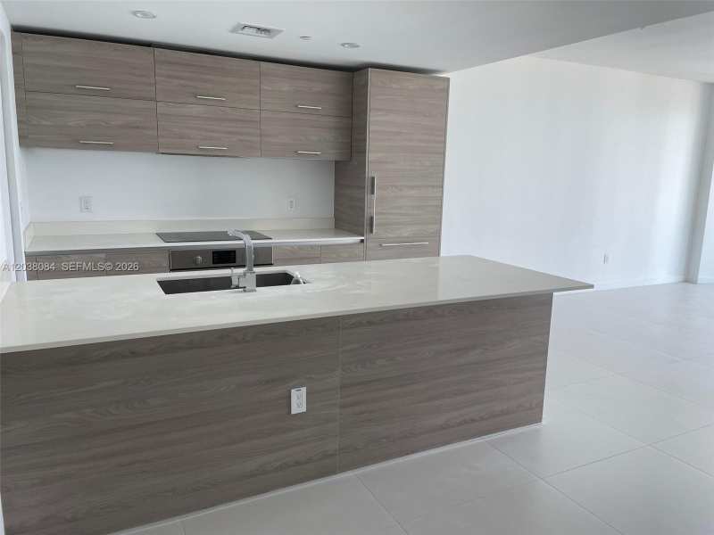 1300 S Miami Ave # 4204, Miami FL 33130