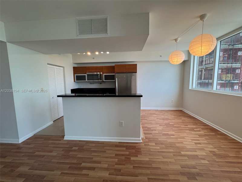 244 BISCAYNE BL # 702, Miami FL 33132