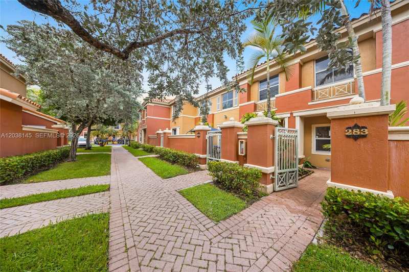 11411 NW 60th St # 283, Doral FL 33178