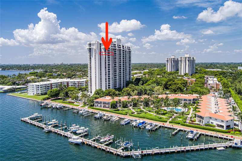 4000 Towerside Ter # 1701, Miami FL 33138