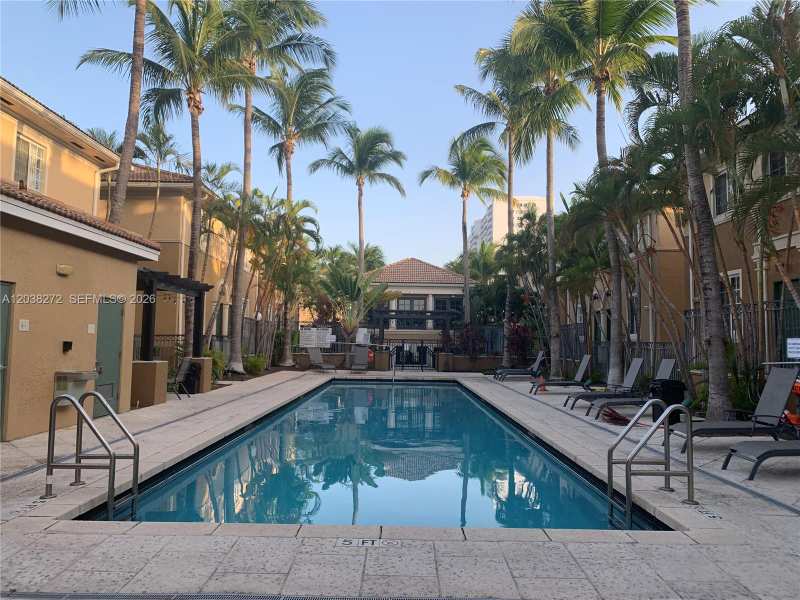 2961 NE 185th St # 1601, Aventura FL 33180