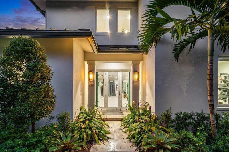 217 Gulfstream Boulevard, Boynton Beach FL 33435