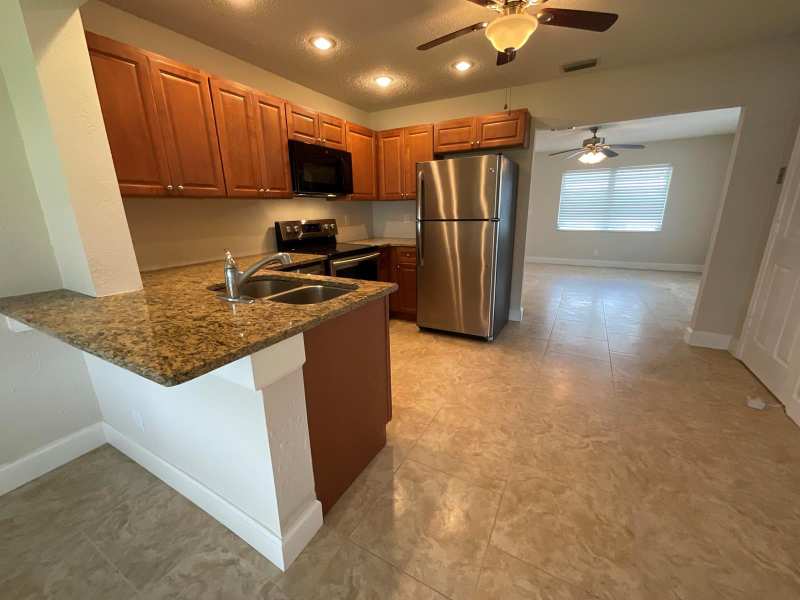 2016 SW 16th Avenue, Boynton Beach FL 33426