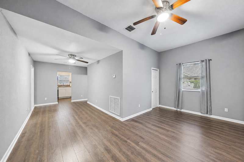 3207 Pinewood Avenue, West Palm Beach FL 33407