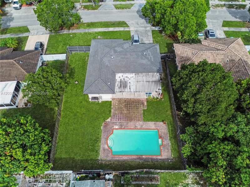 21965 SW 125th Ave, Miami FL 33170
