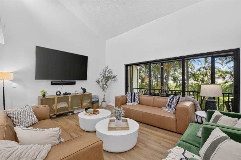 6760 Willow Wood Drive # 1206, Boca Raton FL 33434