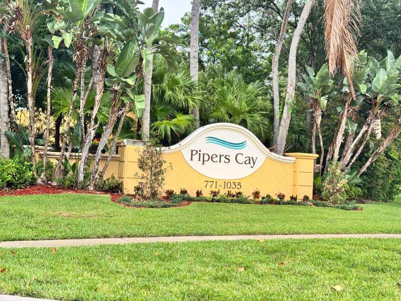 1010 Pipers Drive, West Palm Beach FL 33415