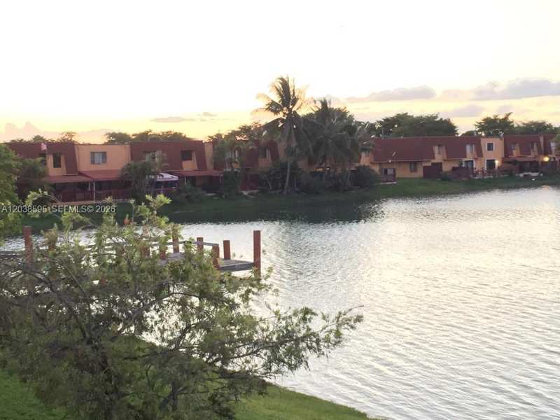 315 NW 109th Ave # 207, Miami FL 33172