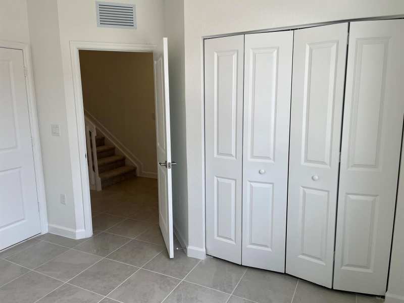 2624 SE 25th, Homestead FL 33035