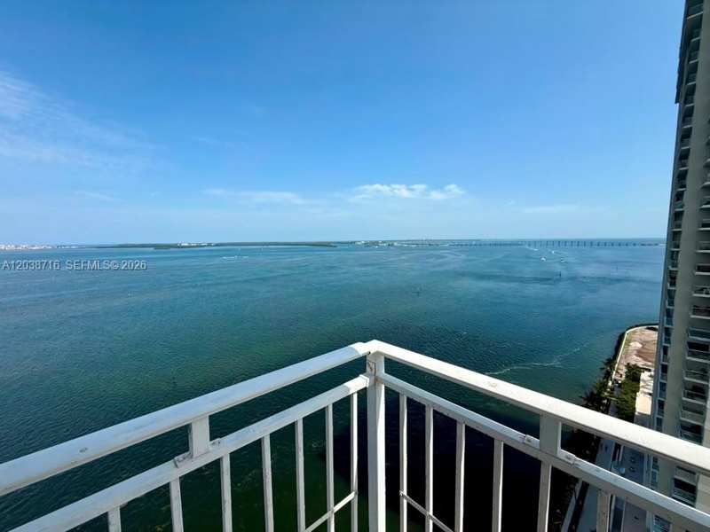 770 Claughton Island Dr # 2016, Miami FL 33131