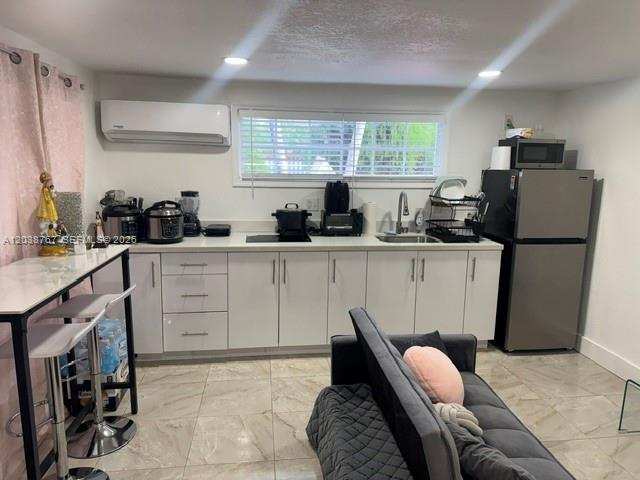 211 SW 71st Ave, Miami FL 33144