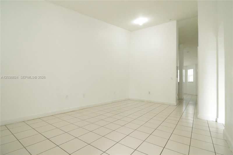 1568 SE 26th St # 206, Homestead FL 33035