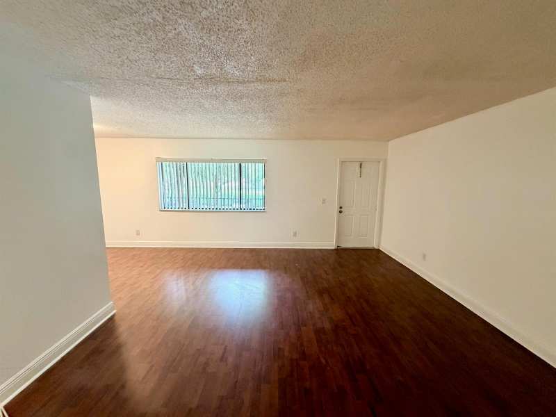 316 Meadows Circle # 316, Boynton Beach FL 33436