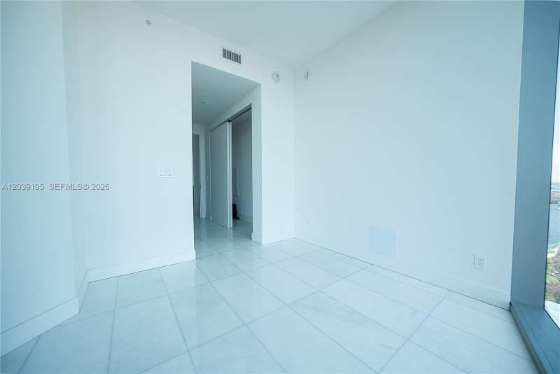 UNA RESIDENCES