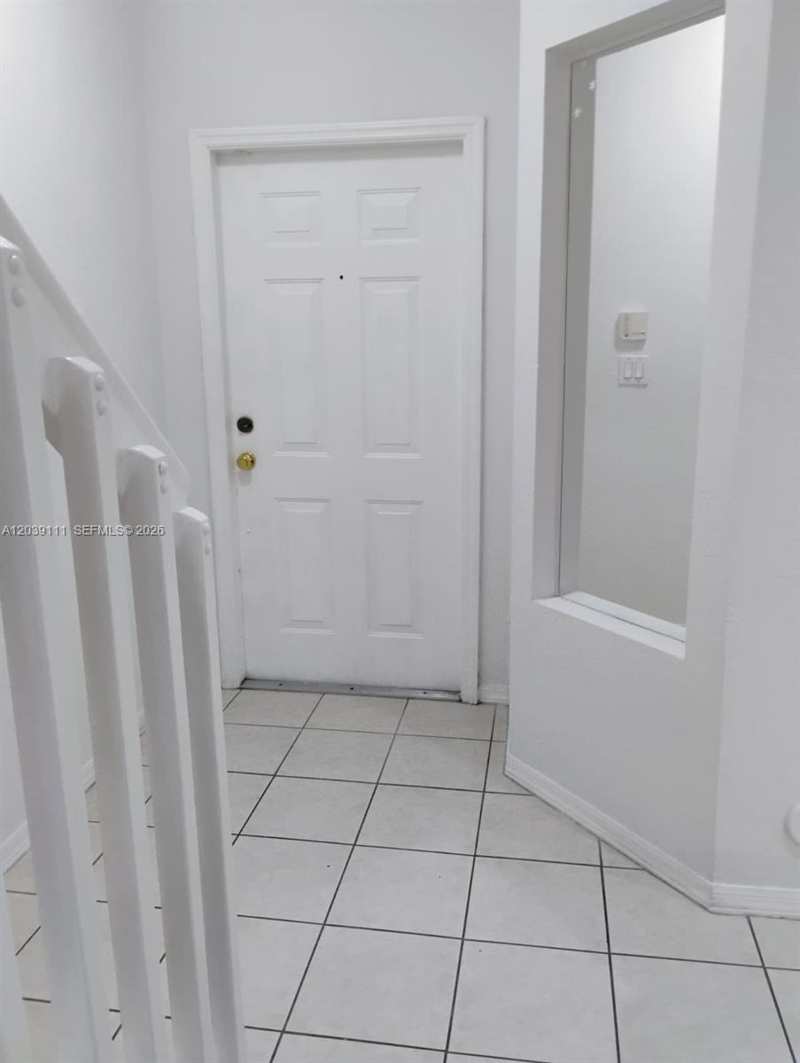 5725 NW 114th Path # 107, Doral FL 33178