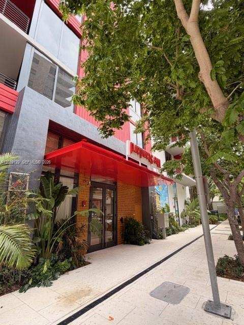 90 NE 32nd St # 823, Miami FL 33137