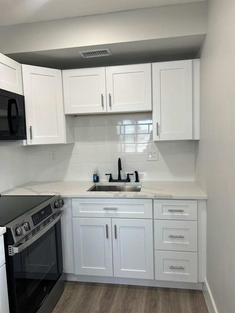 1980 Sunset Avenue # 12, FL 33461