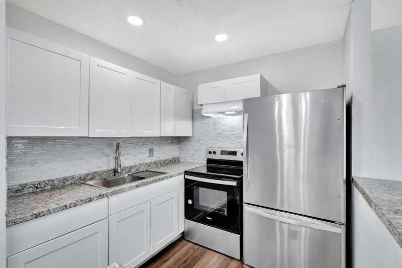211 Sheffield I, West Palm Beach FL 33417