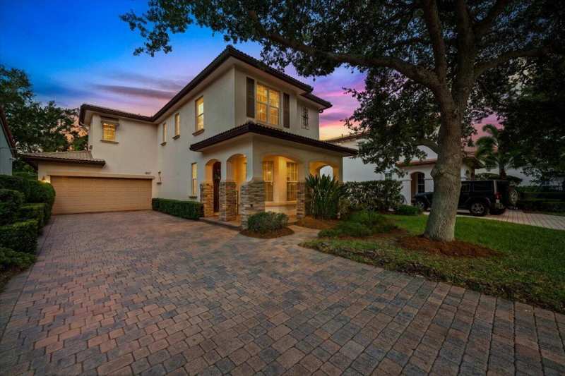 603 Castle Drive, Palm Beach Gardens FL 33410