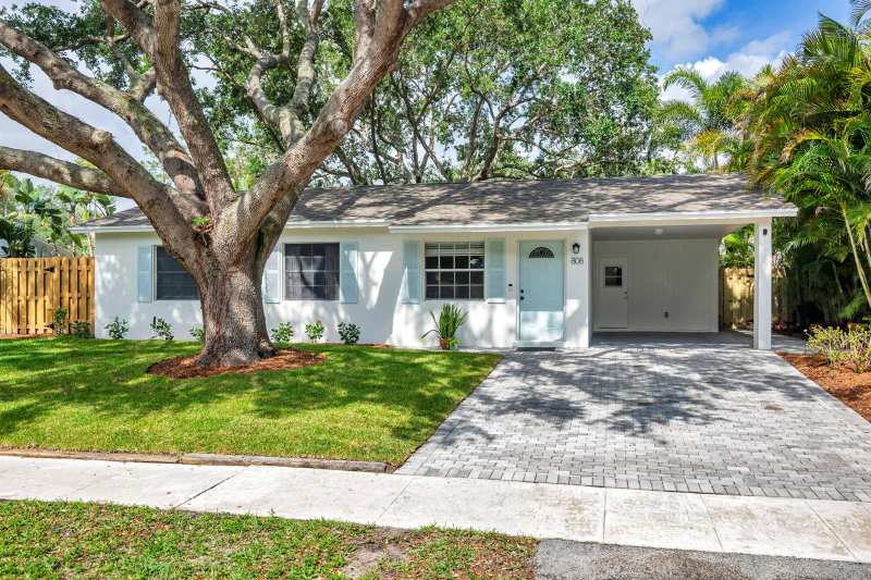 808 Iroquois Street, Jupiter FL 33458