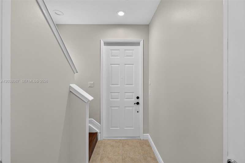 112 Osceola Ln, Jupiter FL 33458