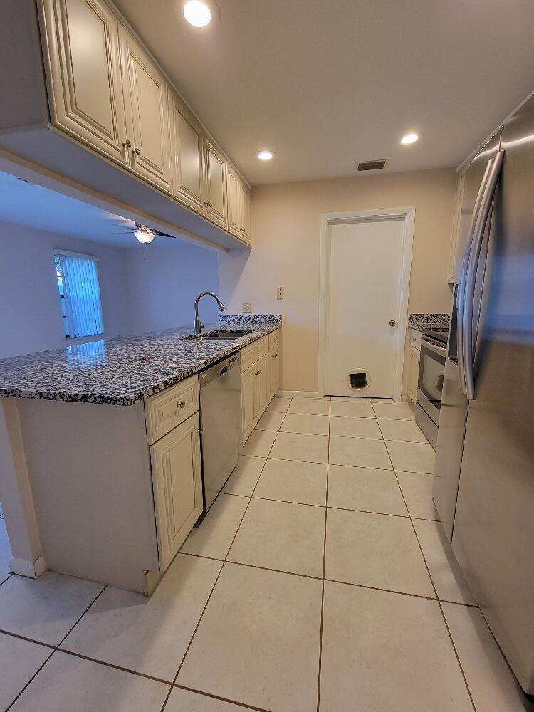 1087 Goldenrod Road, Wellington FL 33414
