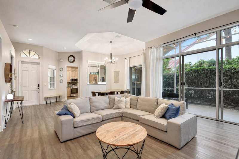 23437 Water Circle, Boca Raton FL 33486