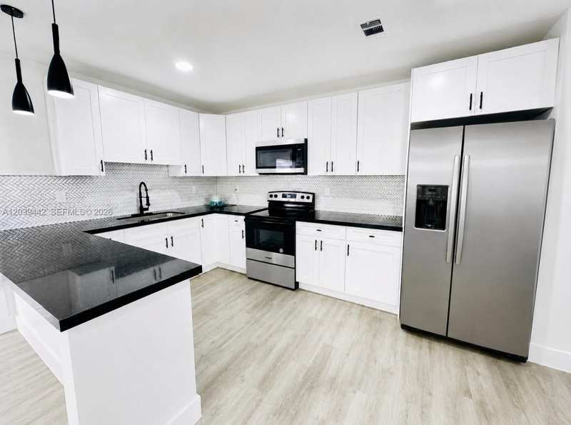 2500 SW 131st Ct, Miami FL 33175