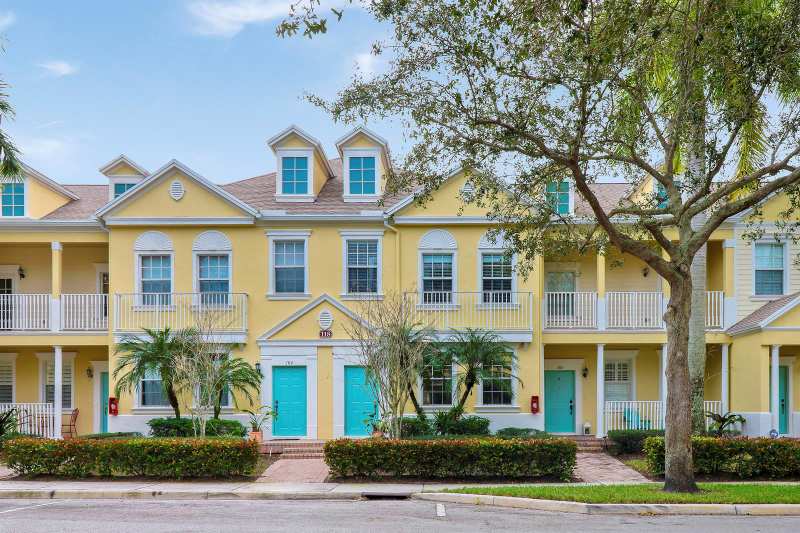118 Seagrape Drive # 105, Jupiter FL 33458