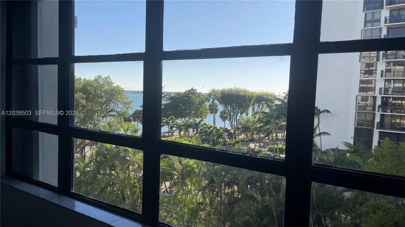 1440 Brickell Bay Dr # 508, Miami FL 33131