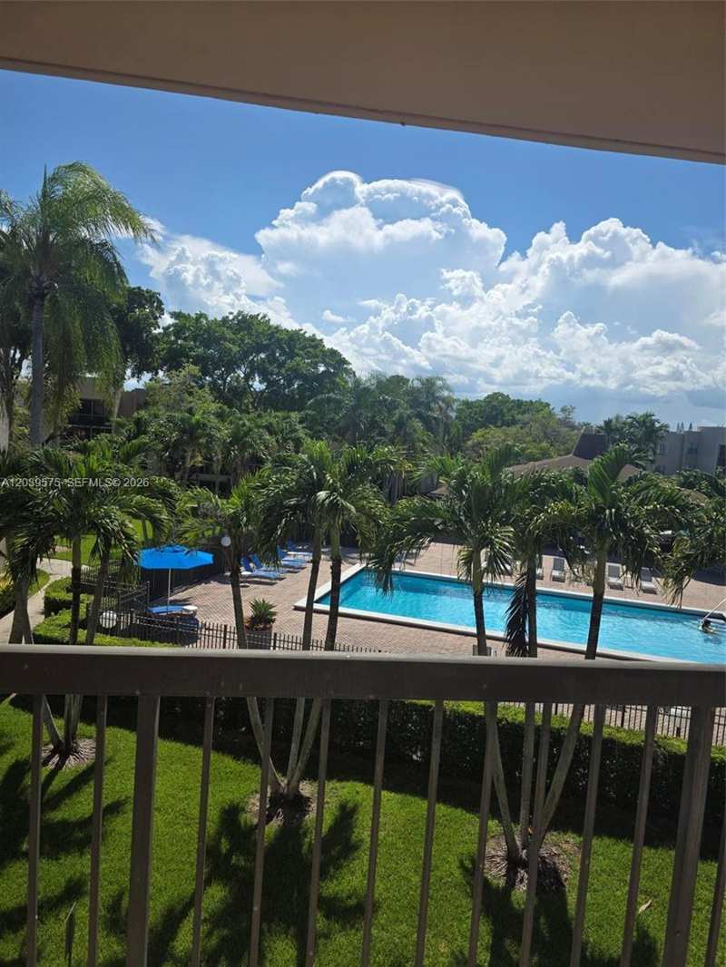 10985 SW 107th St # 312, Miami FL 33176