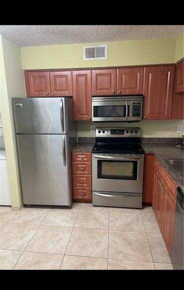16106 Glenmoor Drive, West Palm Beach FL 33409