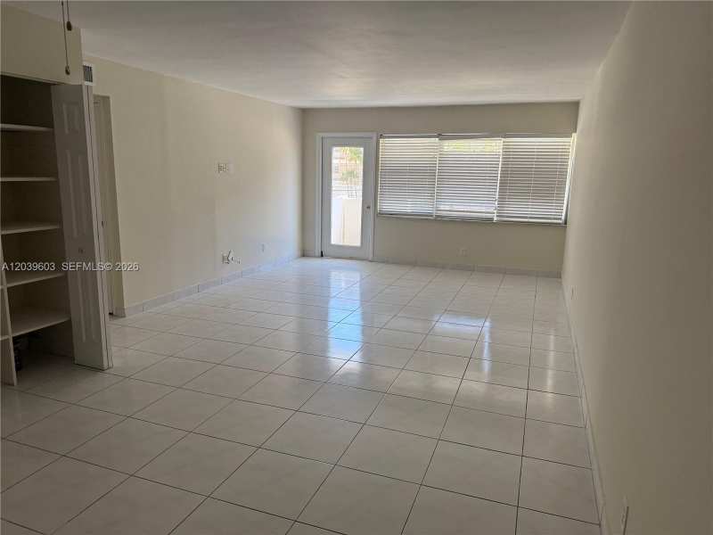 401 Golden Isles Dr # 202, Hallandale Beach FL 33009
