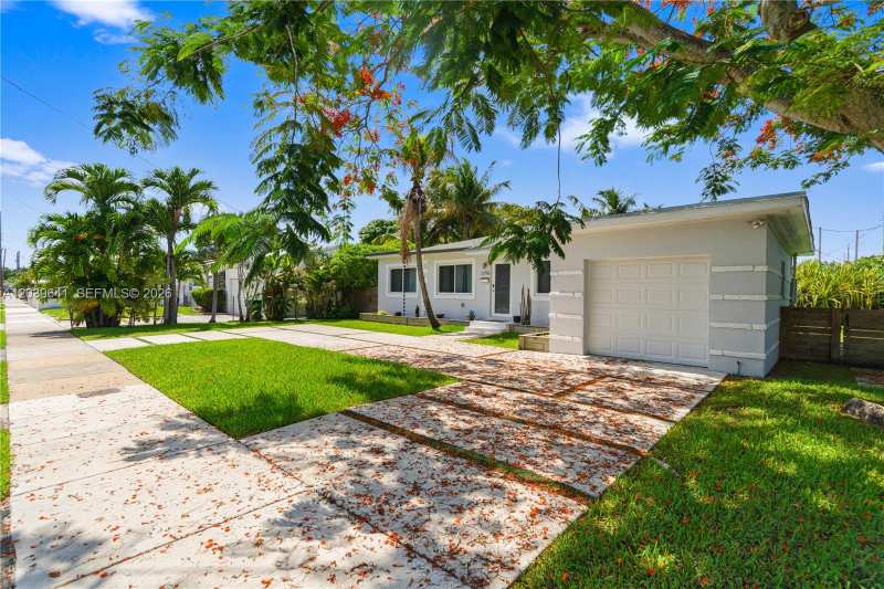 5790 SW 3rd St, Miami FL 33144