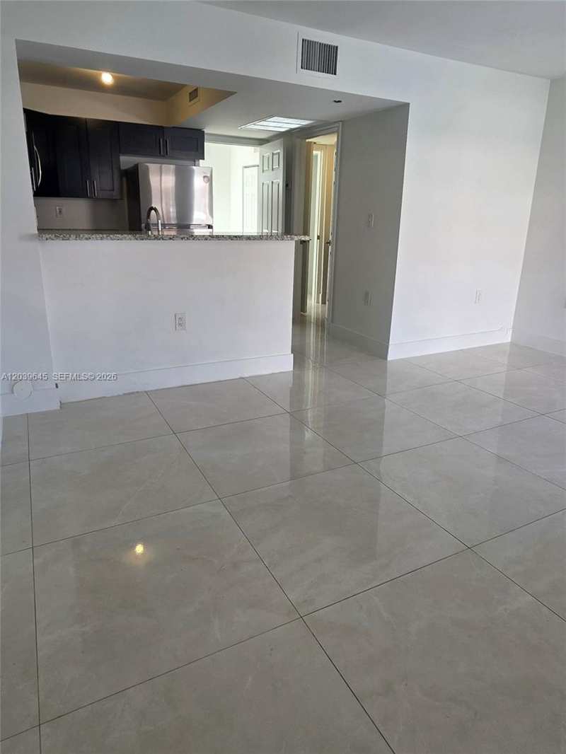 2154 W 60th St # 12111, Hialeah FL 33016