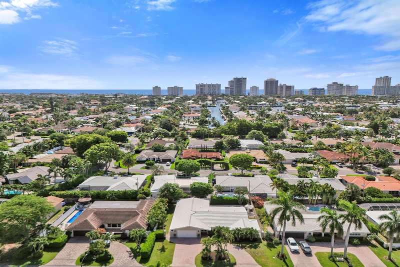 4240 NE 28th Avenue, Fort Lauderdale FL 33308
