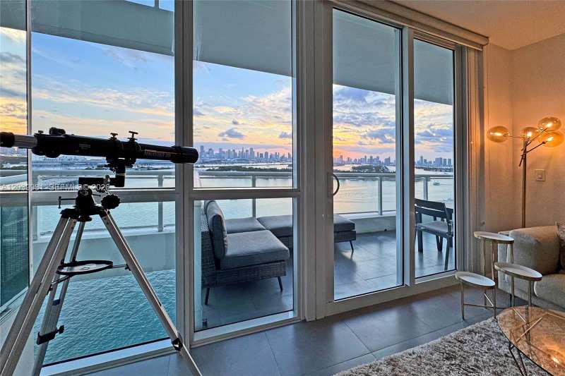 540 West Ave # 2114, Miami Beach FL 33139