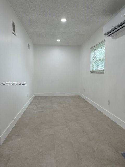 11141 NW 19th St # 1, Pembroke Pines FL 33026