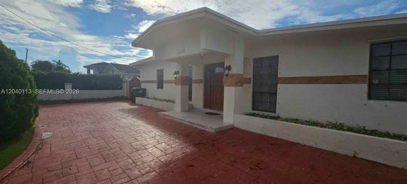 11470 SW 57th Ter, Miami FL 33173