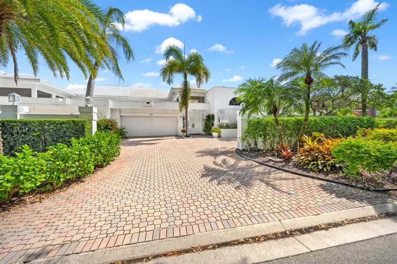 114 Waters Edge Drive, Jupiter FL 33477