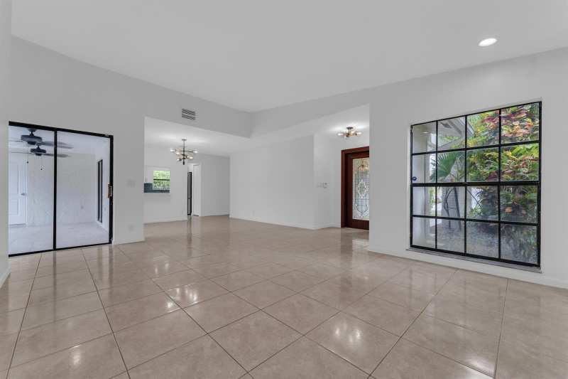 10084 Camelback Lane, Boca Raton FL 33498