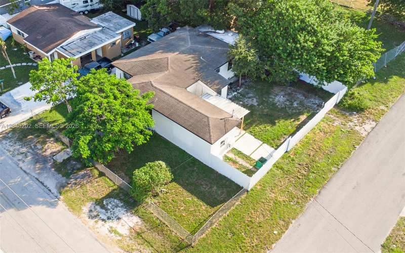 7190 NW 21st Ave, Miami FL 33147