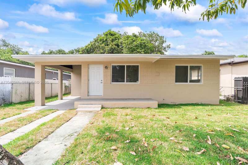 839 NW 116th St, Miami FL 33168