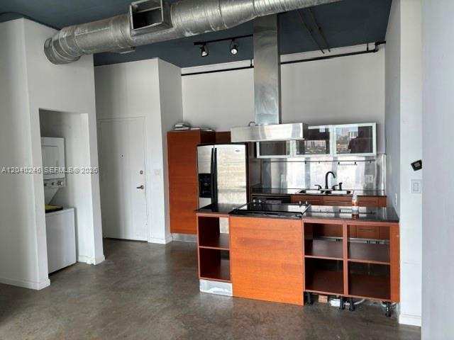 10 SW South River Dr # 1109, Miami FL 33130
