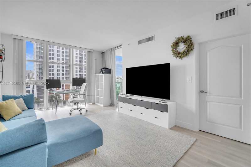 500 NE 29th St # 905, Miami FL 33137