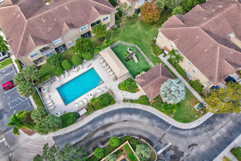 115 Lighthouse Circle # B, Tequesta FL 33469