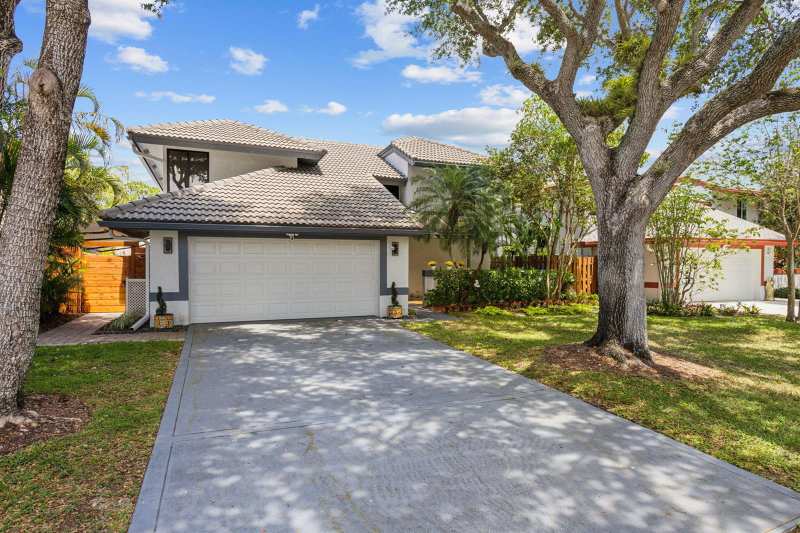 6601 Sweet Maple Lane, Boca Raton FL 33433