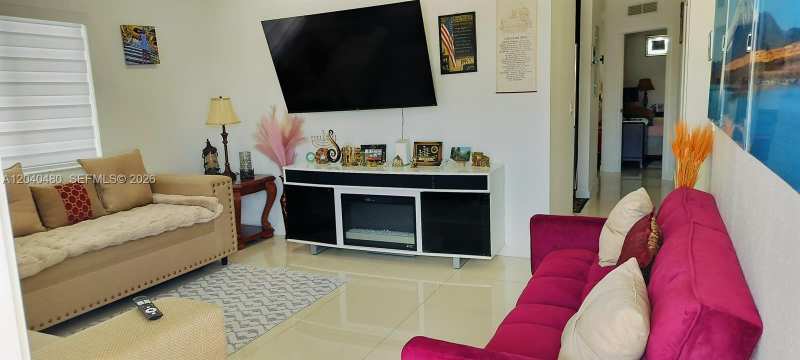 4223 NW 32nd Ave, Miami FL 33142