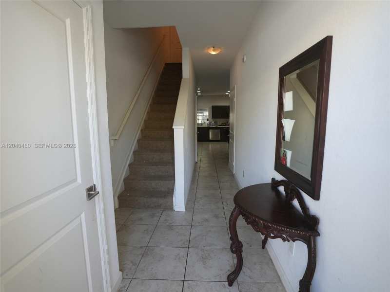 4037 NW 10th Pl, Lauderhill FL 33313