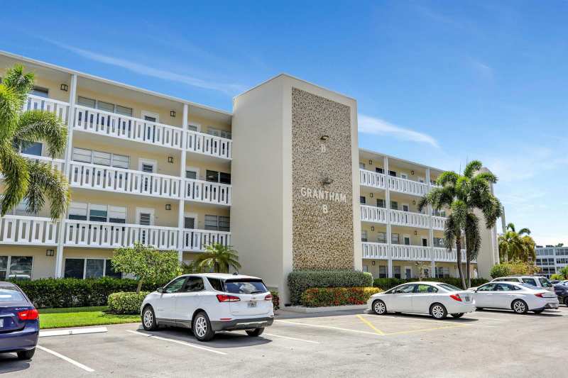 432 Grantham # B, Deerfield Beach FL 33442